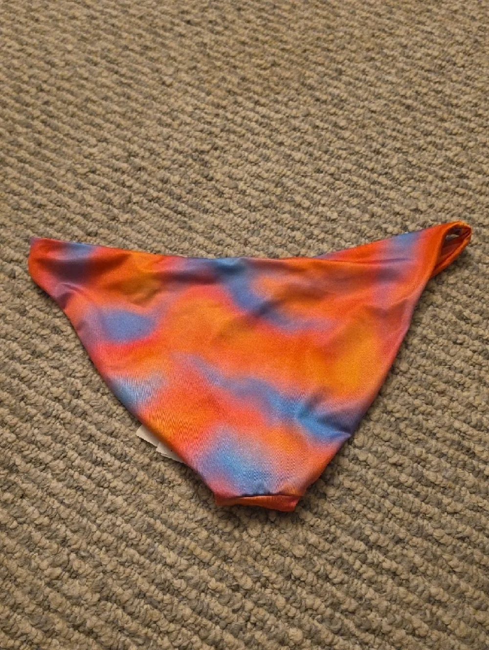 Peixoto swim vibrant moderate